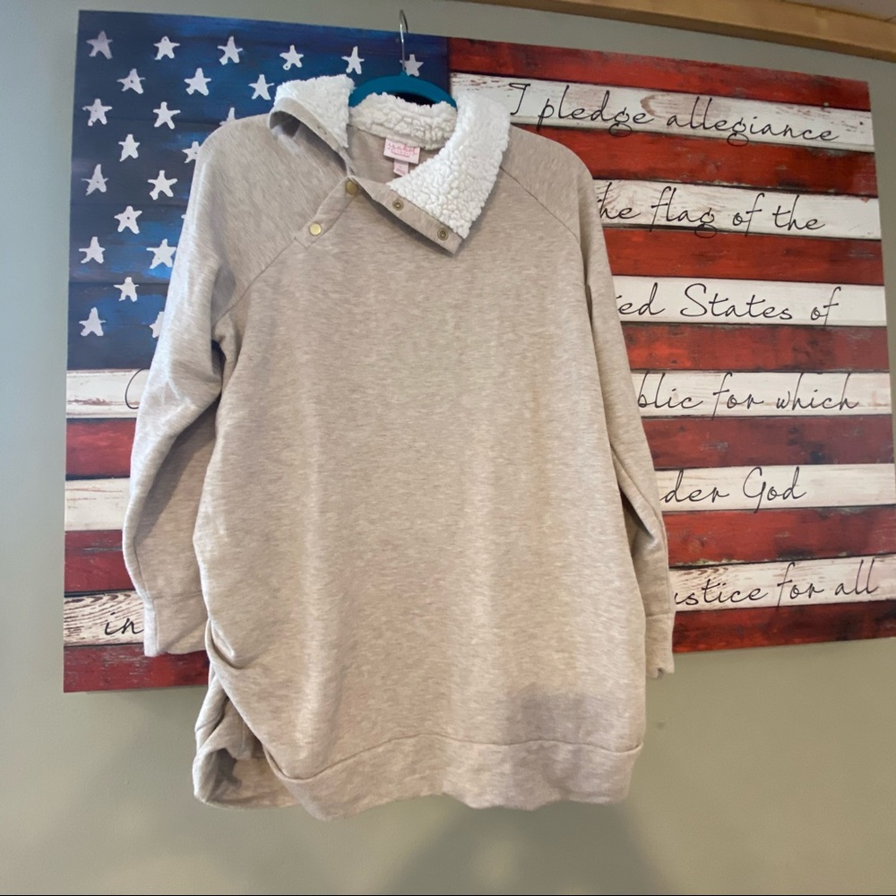 Maternity sweater